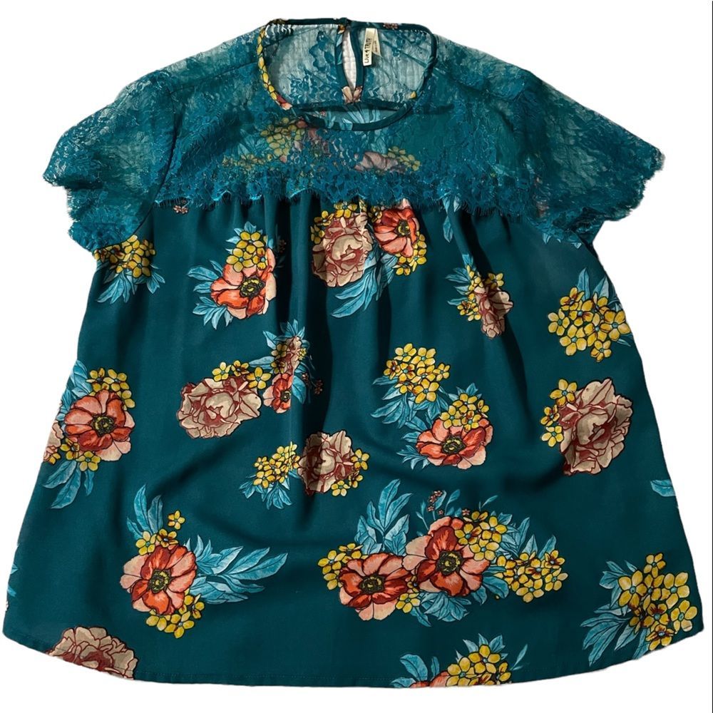 New w/o tags Live 4 Truth Floral Blouse 2X (fits like XL)